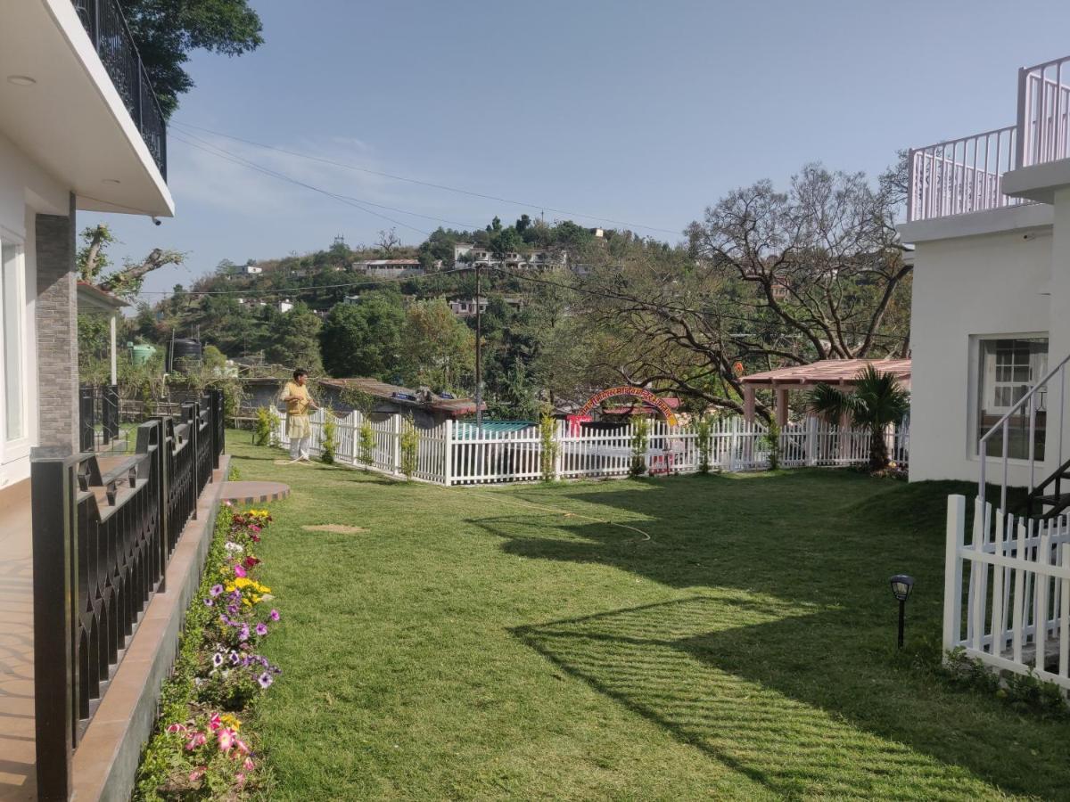 The Periwinkle Homestay Bhimtal Exterior photo