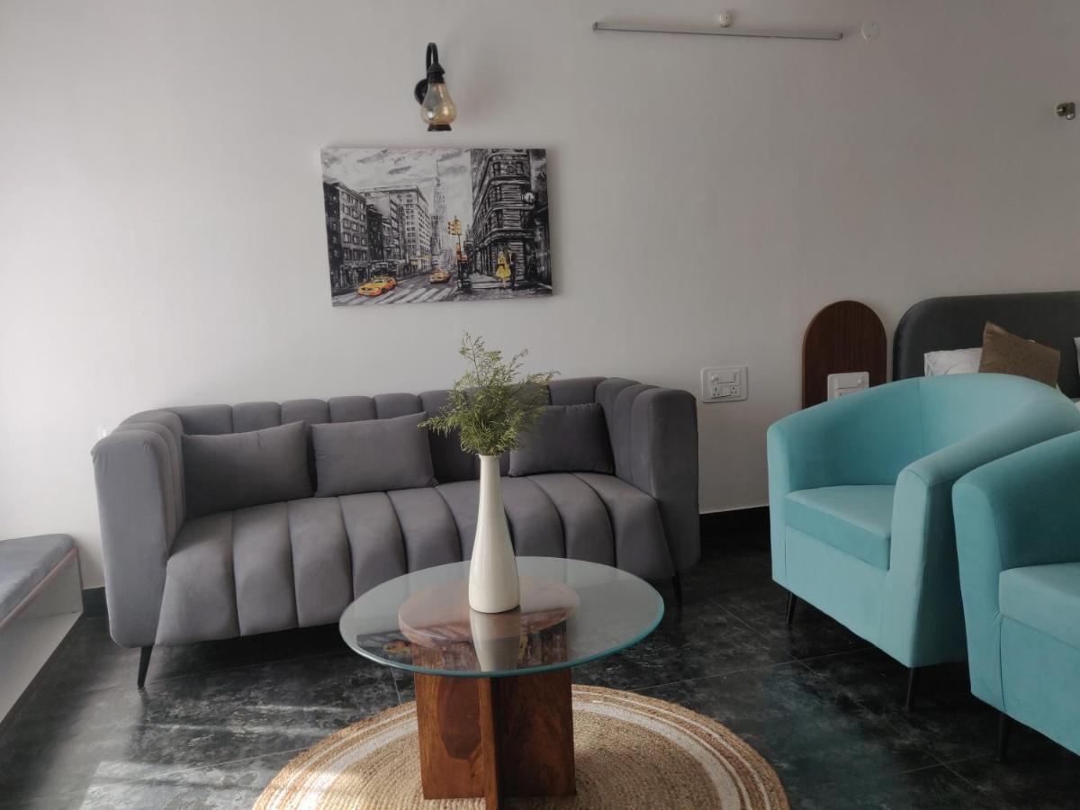 The Periwinkle Homestay Bhimtal Exterior photo