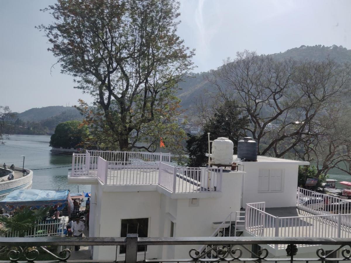 The Periwinkle Homestay Bhimtal Exterior photo
