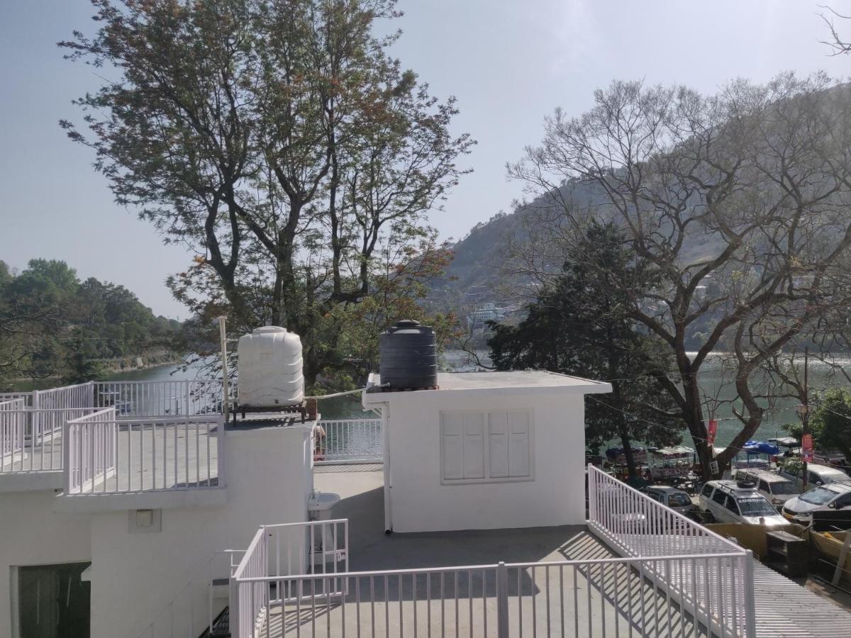 The Periwinkle Homestay Bhimtal Exterior photo