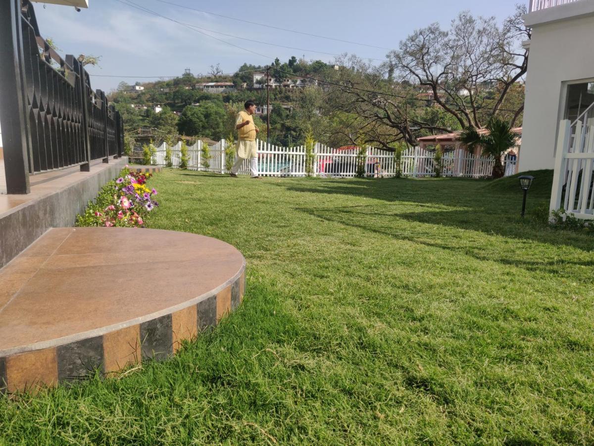 The Periwinkle Homestay Bhimtal Exterior photo